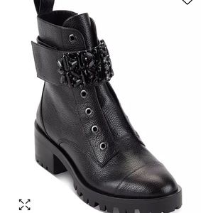 KARL LAGERFELD PARIS Women's Pippa Lug sole Booties